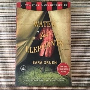 📚📚 3 for $15 📚📚 Water for Elephants Paperback Book By: Sara Gruen